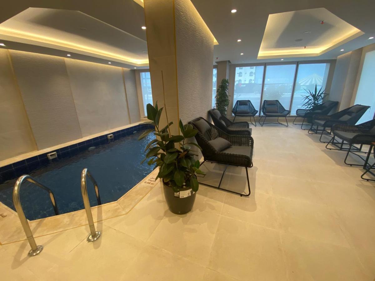 Velar Hotel